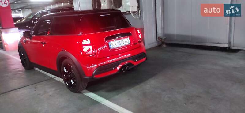 Хетчбек MINI Hatch 2022 в Києві