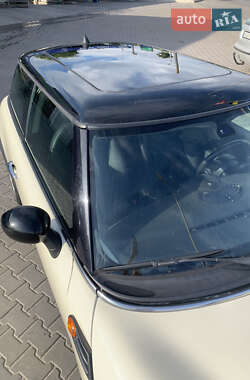Хетчбек MINI Hatch 2012 в 