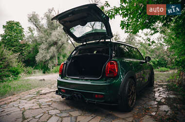 Хэтчбек MINI Hatch 2017 в 