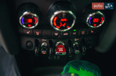 Хэтчбек MINI Hatch 2017 в 