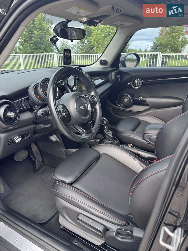 Хетчбек MINI Hatch 2017 в Києві фото 15 Хетчбек MINI Hatch 2017 в Києві
