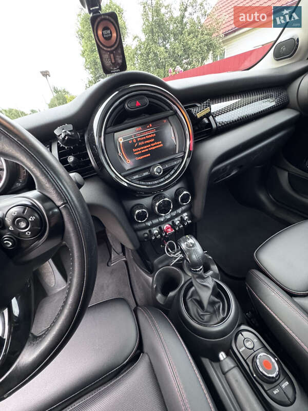 Хетчбек MINI Hatch 2017 в Києві фото 18 Хетчбек MINI Hatch 2017 в Києві