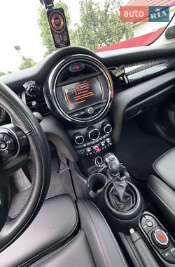 Хетчбек MINI Hatch 2017 в 
