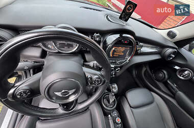 Хетчбек MINI Hatch 2017 в 