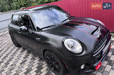Хэтчбек MINI Hatch 2017 в Киеве