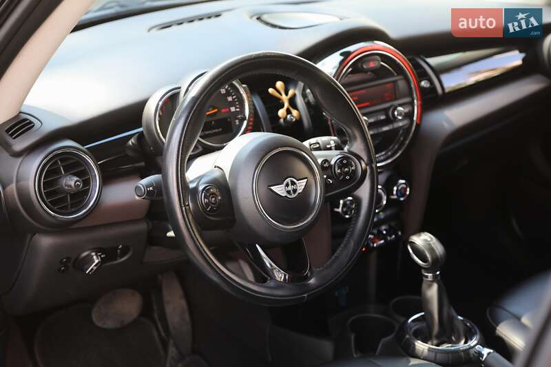 Хетчбек MINI Hatch 2014 в Харкові