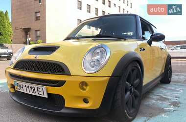 Хэтчбек MINI Hatch 2005 в 