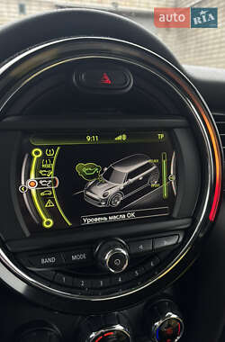 Хэтчбек MINI Hatch 2015 в 