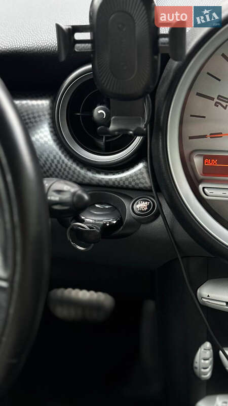 Хетчбек MINI Hatch 2010 в Києві