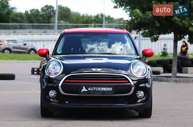 Хэтчбек MINI Hatch 2015 в 