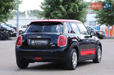 Хэтчбек MINI Hatch 2015 в 