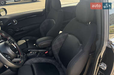 Хетчбек MINI Hatch 2019 в 