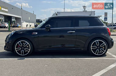 Хетчбек MINI Hatch 2019 в 