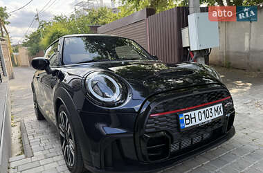 Хетчбек MINI Hatch 2021 в 
