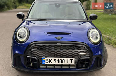 Хэтчбек MINI Hatch 2020 в Ровно