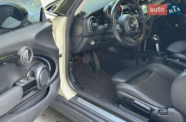 Хетчбек MINI Hatch 2019 в 