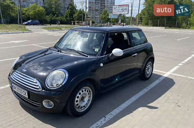 Хетчбек MINI Hatch 2009 в 