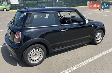 Хетчбек MINI Hatch 2009 в 