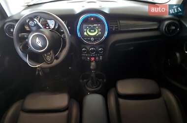 Хэтчбек MINI Hatch 2017 в 