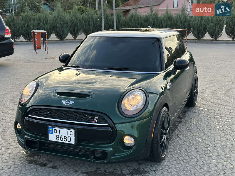 Хэтчбек MINI Hatch 2015 в 