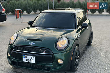 Хэтчбек MINI Hatch 2015 в 