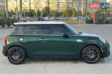 Хэтчбек MINI Hatch 2015 в 