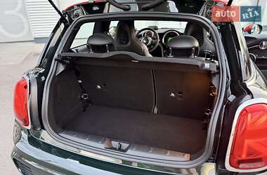 Хетчбек MINI Hatch 2019 в 