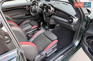 Хетчбек MINI Hatch 2019 в 
