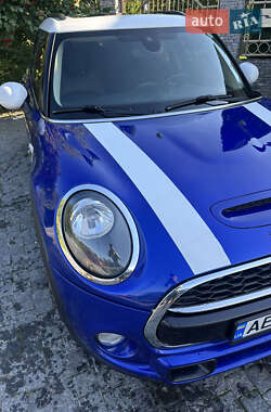 Хетчбек MINI Hatch 2018 в 
