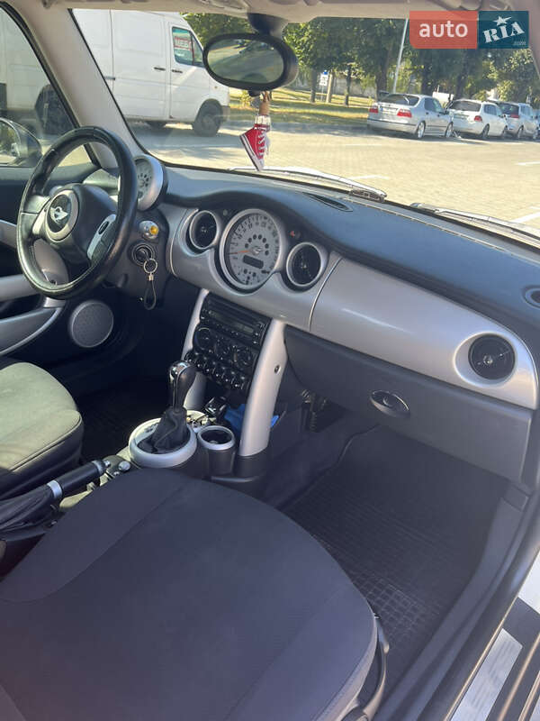 Хетчбек MINI Hatch 2005 в Черкасах фото 8 Хетчбек MINI Hatch 2005 в Черкасах