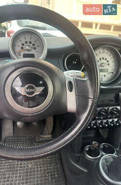 Хэтчбек MINI Hatch 2005 в 