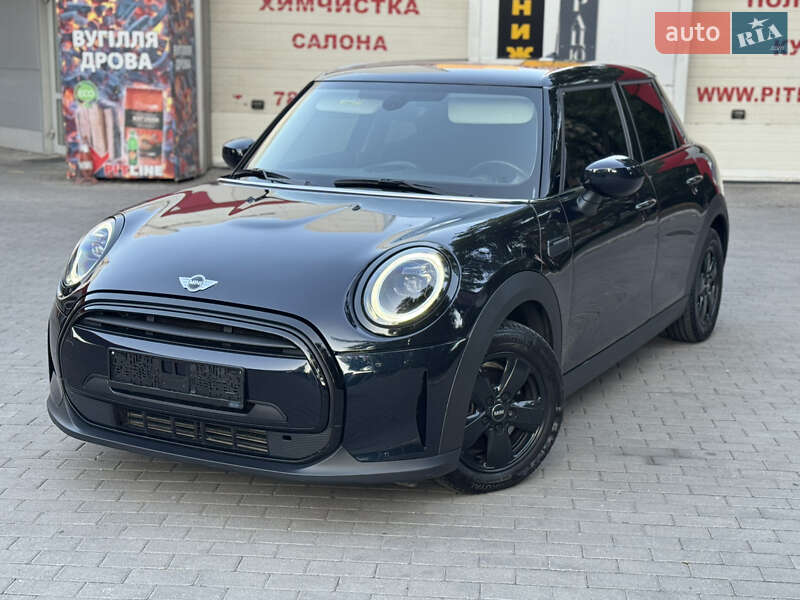 Хэтчбек MINI Hatch 2021 в 