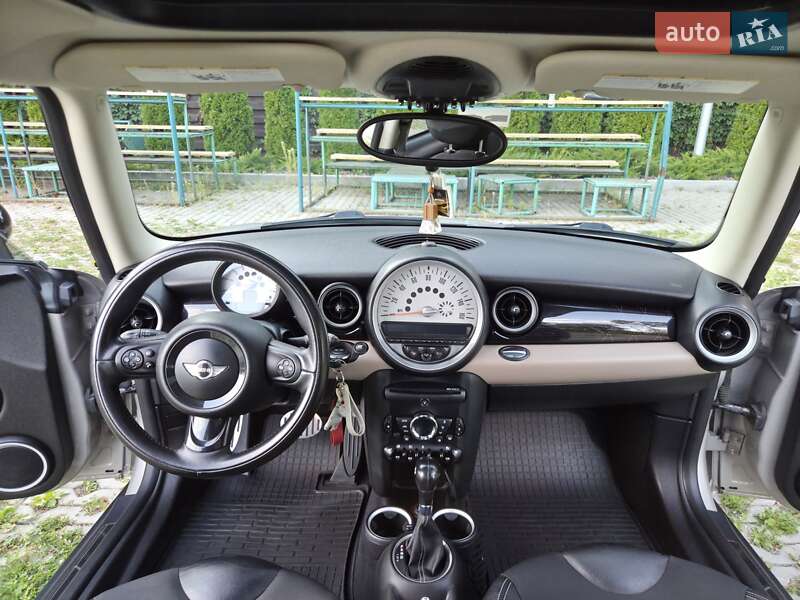 Хетчбек MINI Hatch 2012 в Харкові