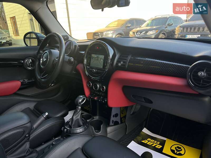 Хэтчбек MINI Hatch 2017 в Ивано-Франковске фото 28 Хэтчбек MINI Hatch 2017 в Ивано-Франковске