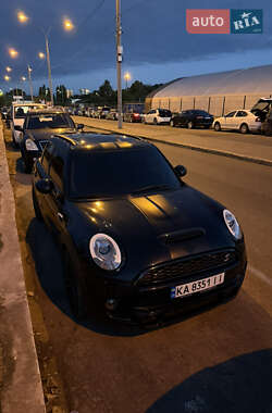 Хетчбек MINI Hatch 2015 в 