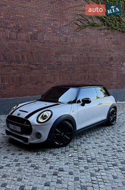 Хетчбек MINI Hatch 2020 в 