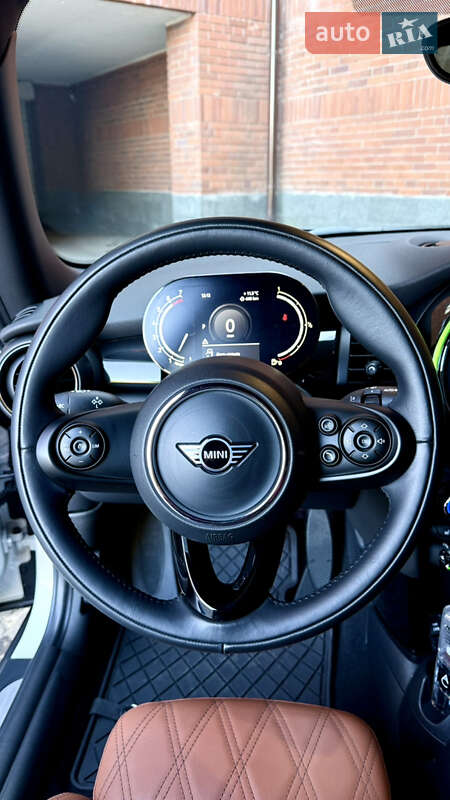 Хетчбек MINI Hatch 2020 в Дніпрі