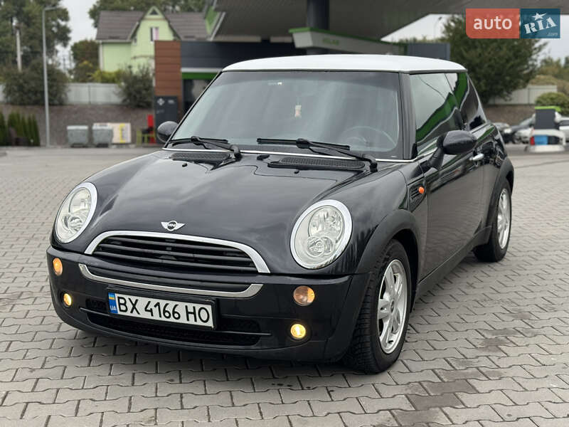 Хэтчбек MINI Hatch 2005 в Хмельницком