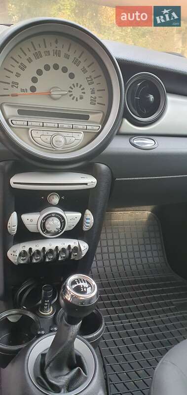 Хетчбек MINI Hatch 2010 в Дніпрі