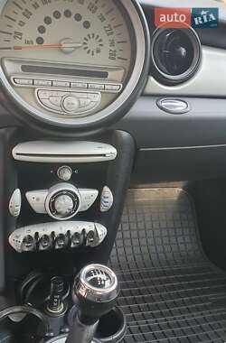 Хэтчбек MINI Hatch 2010 в 