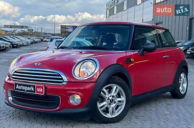 Хэтчбек MINI Hatch 2013 в Львове