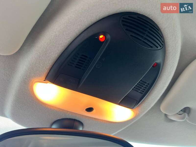 Хетчбек MINI Hatch 2013 в Львові