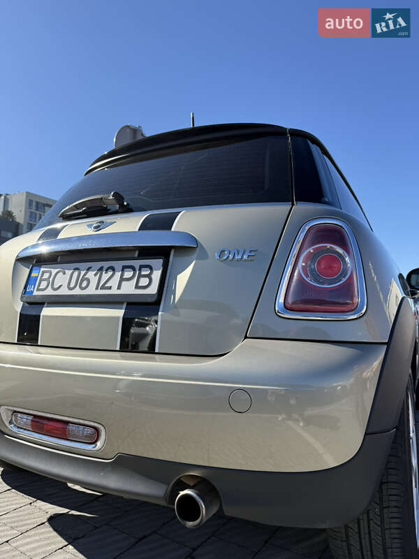 Хэтчбек MINI Hatch 2010 в Львове фото 46 Хэтчбек MINI Hatch 2010 в Львове