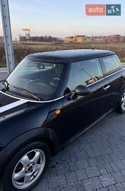 Хэтчбек MINI Hatch 2009 в Луцке
