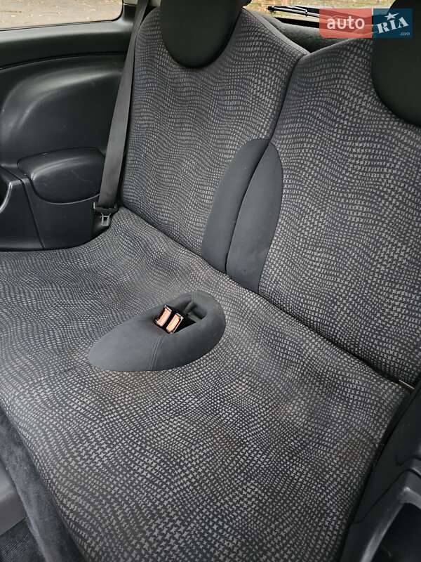 Хэтчбек MINI Hatch 2004 в Киеве фото 14 Хэтчбек MINI Hatch 2004 в Киеве