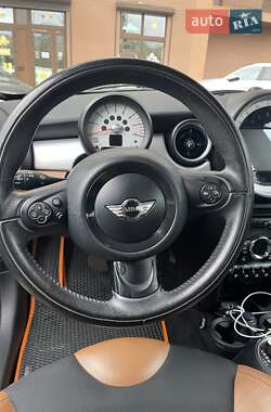 Хэтчбек MINI Hatch 2012 в Киеве