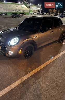 Хэтчбек MINI Hatch 2019 в Киеве