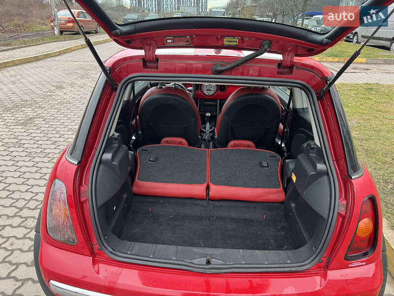 Хэтчбек MINI Hatch 2003 в Ивано-Франковске