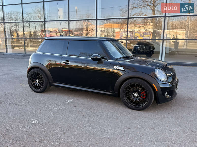 Хэтчбек MINI Hatch 2010 в Харькове