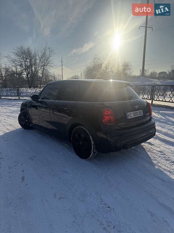 Хэтчбек MINI Hatch 2021 в Днепре фото 10 Хэтчбек MINI Hatch 2021 в Днепре